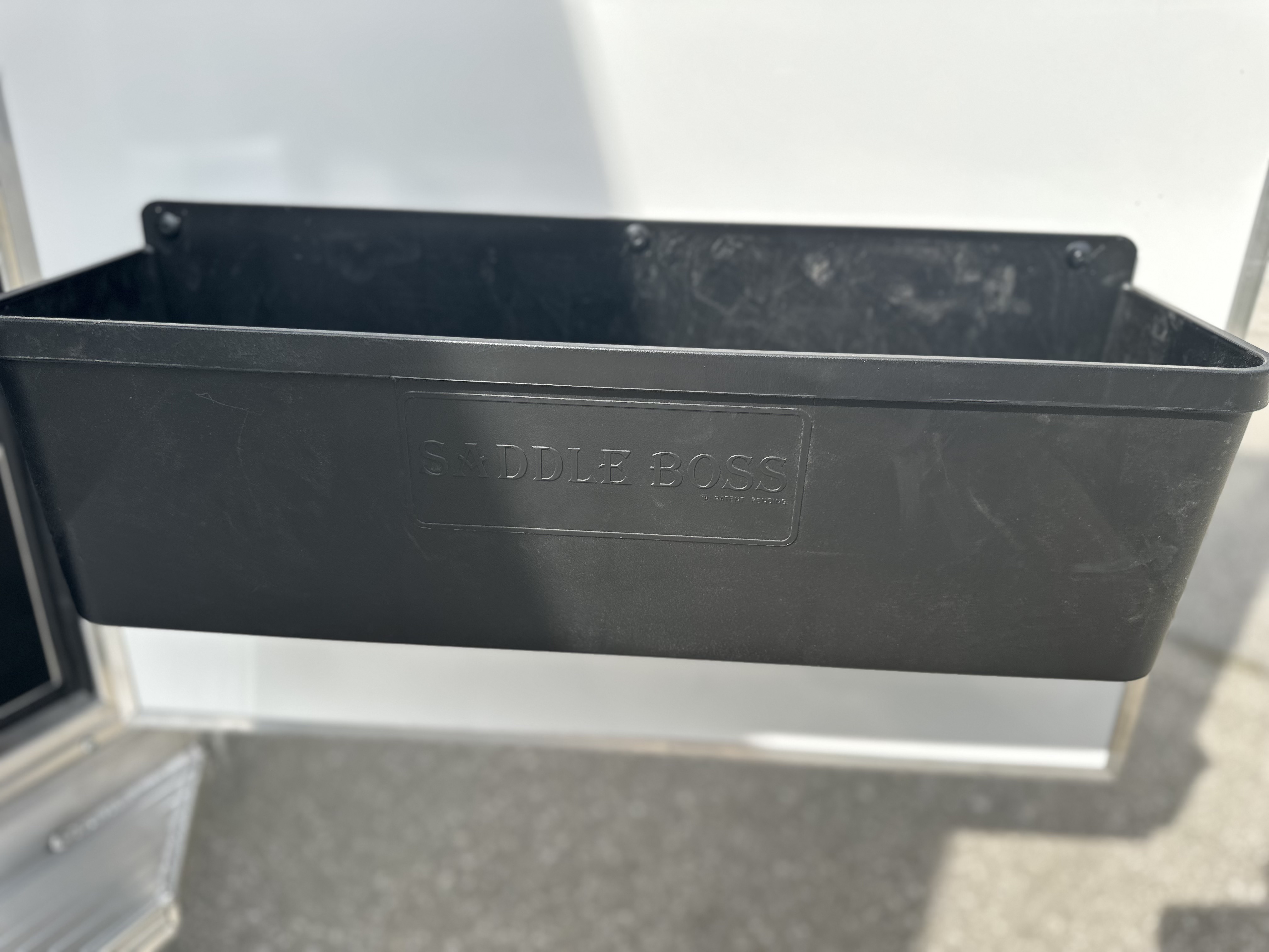 New 2026 Frontier Trailers Strider 3 Horse Trailer