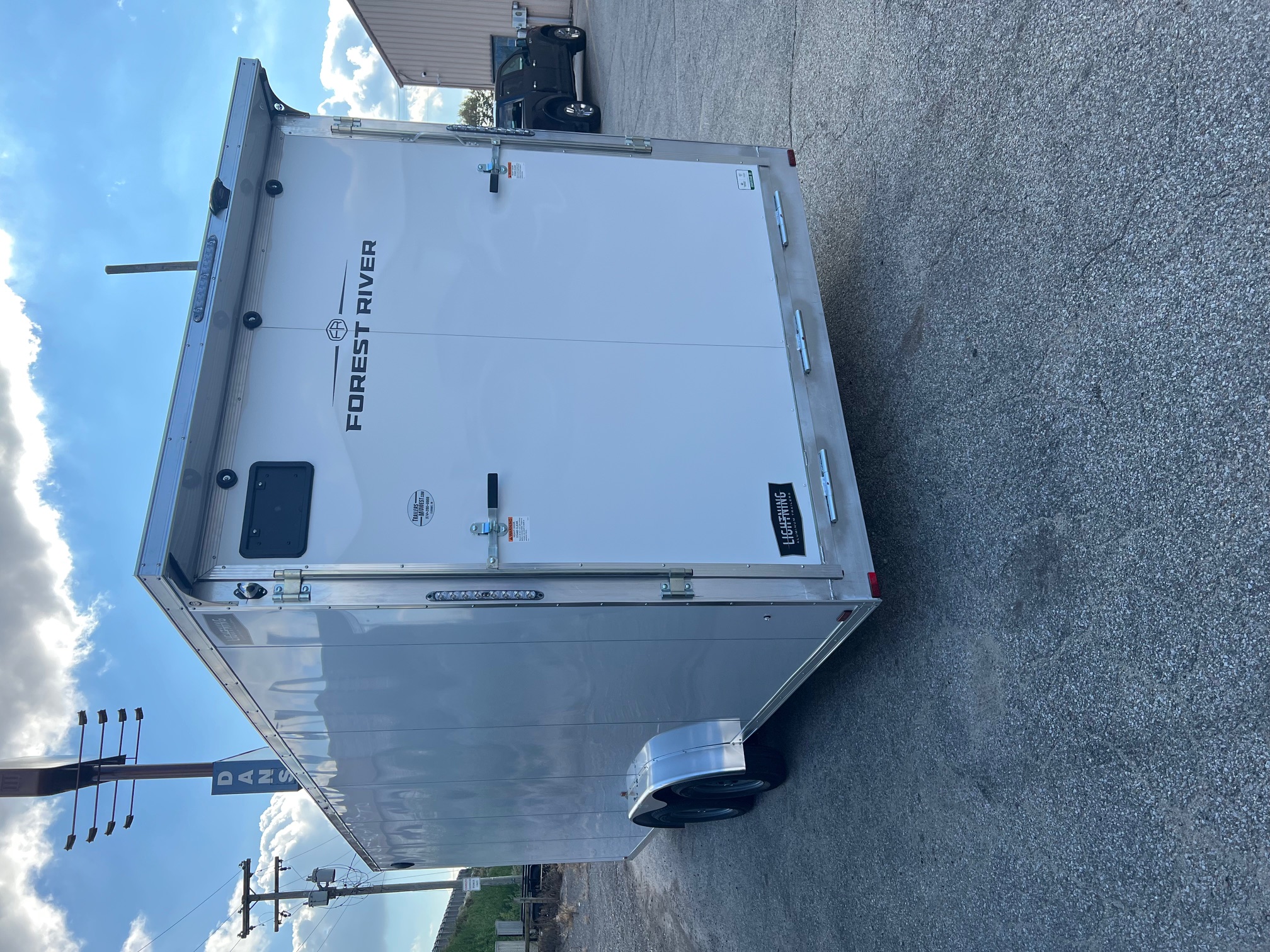 New 2026 FOREST RIVER Lighting 7.5 x 27 All Aluminum Snowmobile Trailer #41901